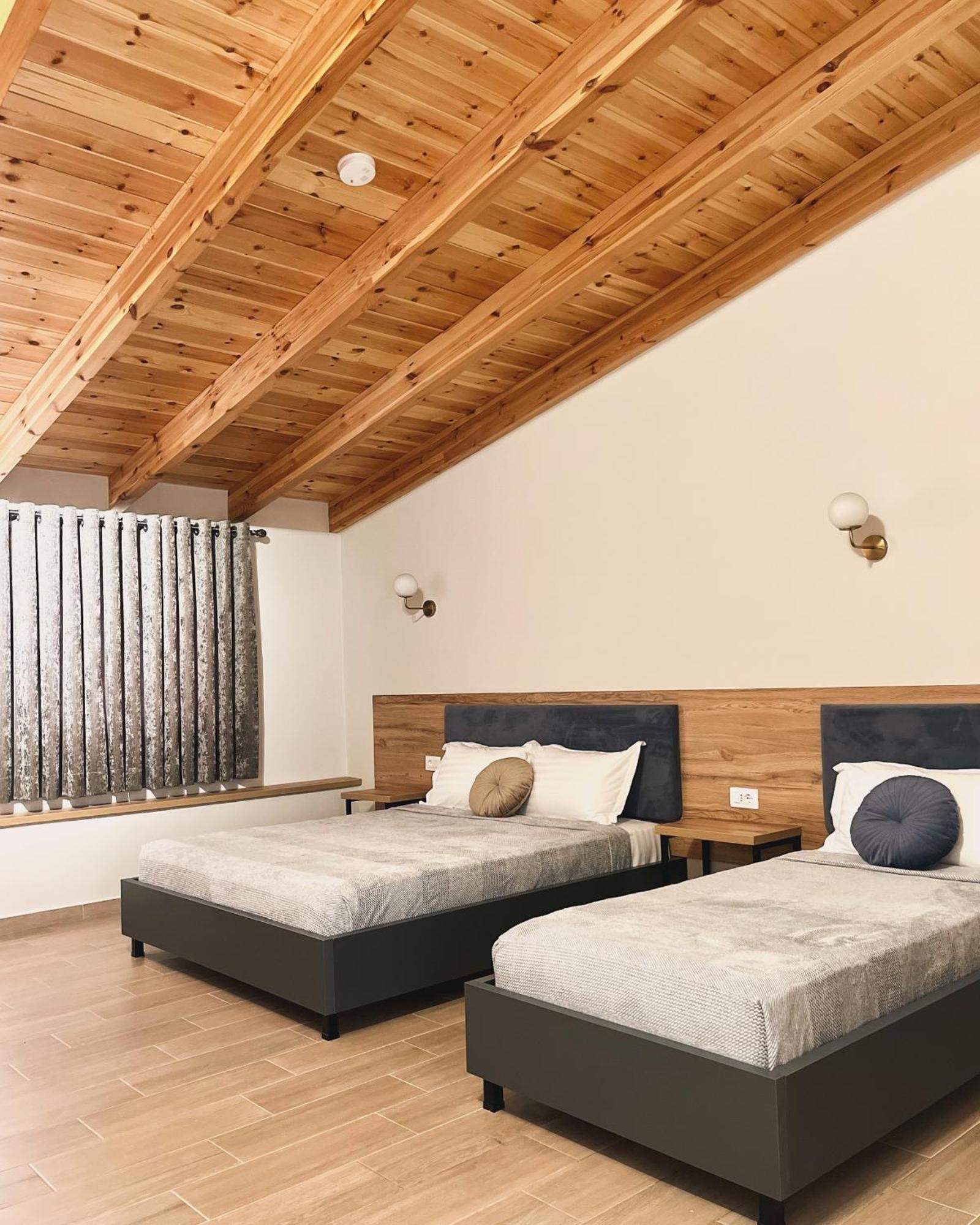 Hotel Mili