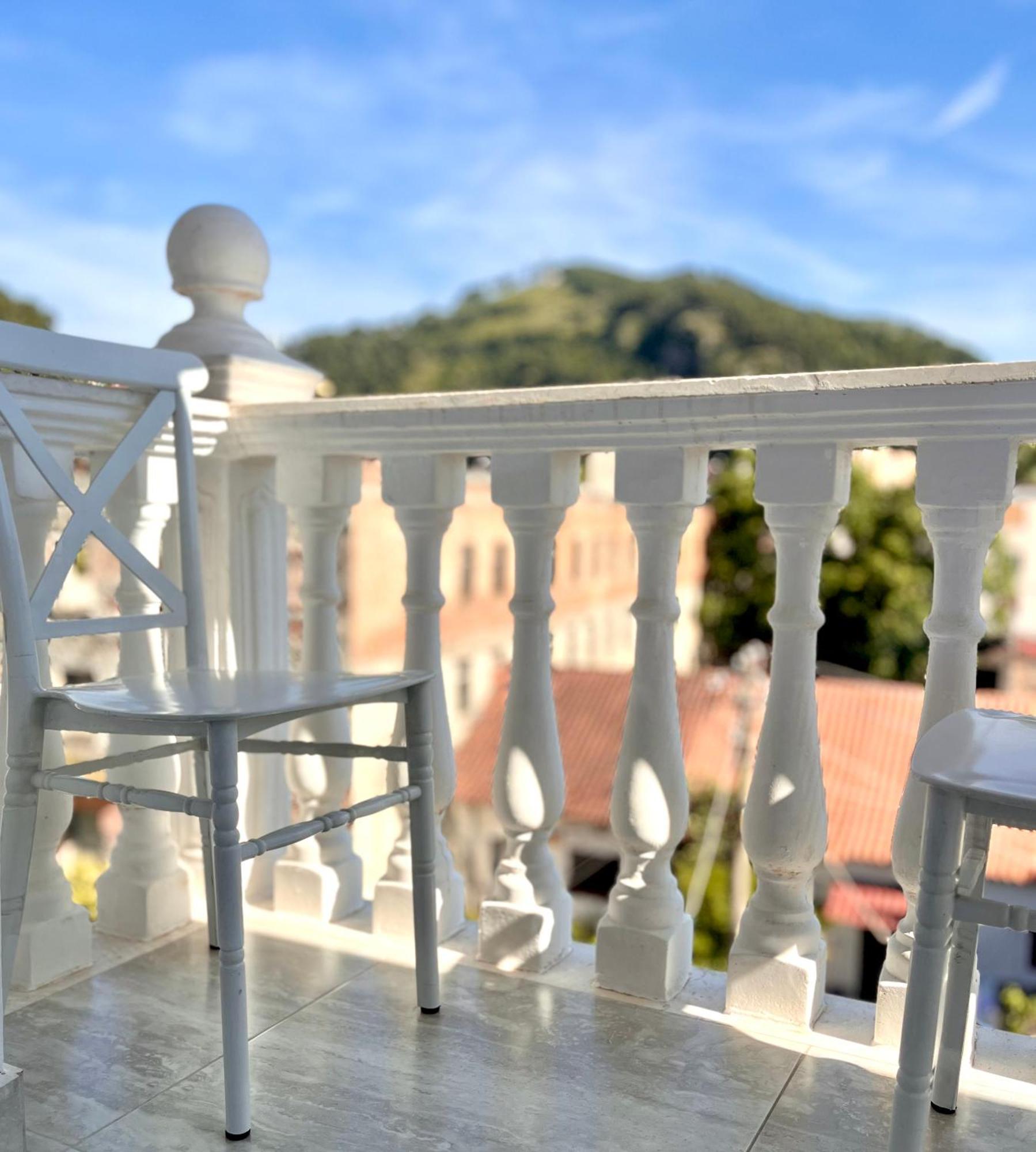 Hotel Mili *
