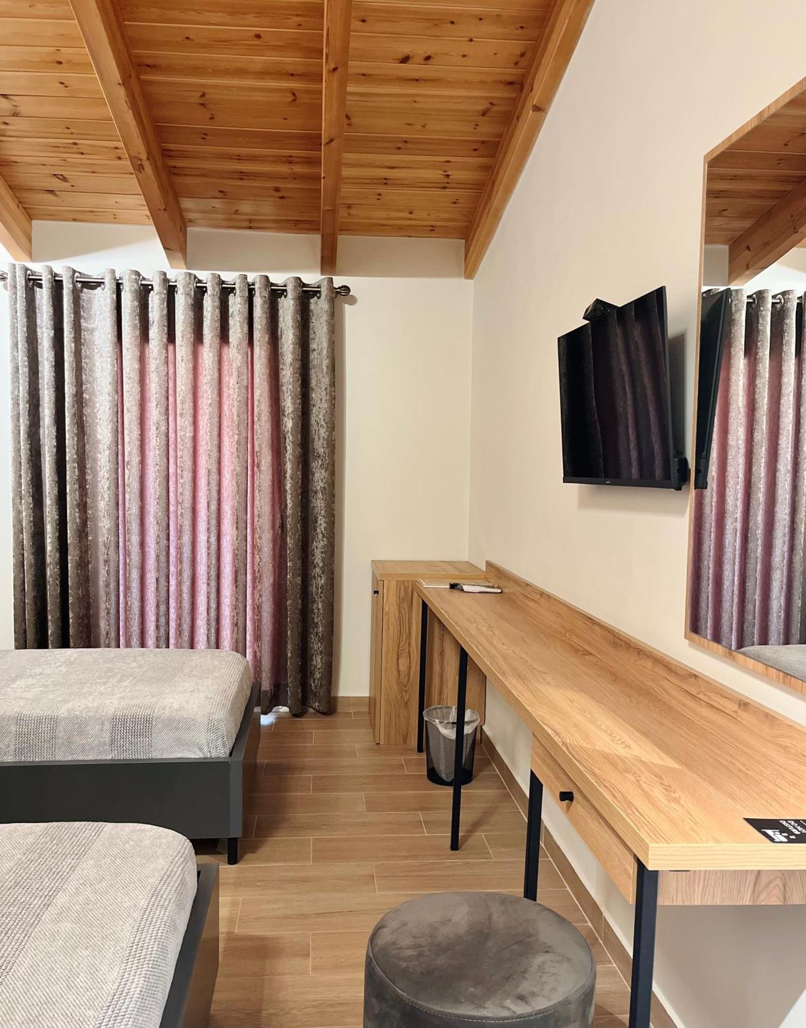 Hotel Mili Berat